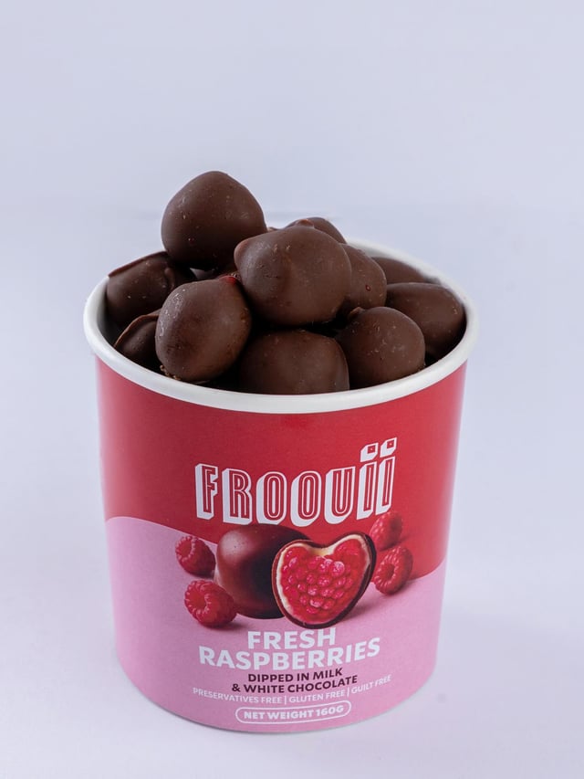 Froouii Raspberry milk chocolate 160g