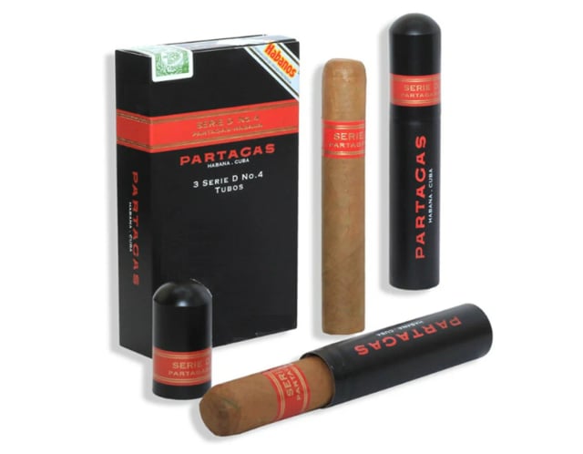 Partagas Serie D No.4 Tubos 1 Cigar